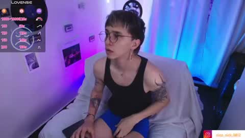 Snapshot of nick_bangover chatting on 06-16-26, 08:11 Nico online show from 06-16-26, 08:11
