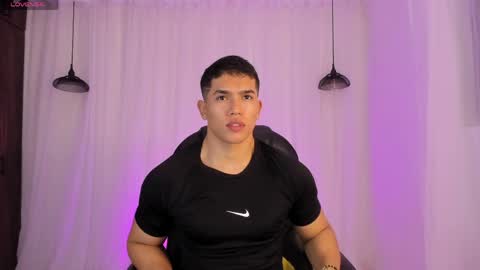 nick fenix online show from 04-21-26, 02:04