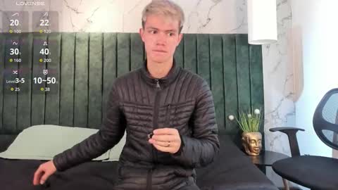 Nick  online show from 11-17-25, 11:49