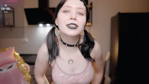 nickari_x online show from 03-11-26, 06:19