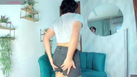 Snapshot of nicki_ripperton chatting on 02-26-26, 11:53 nicki_ripperton online show from 02-26-26, 11:53