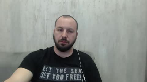 Julian online show from 03-11-26, 11:22