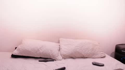 Snapshot of nicky_and_blake chatting on 02-28-25, 10:28 nicky and blake online show from 02-28-25, 10:28