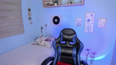 lucy online show from 01-11-26, 03:22