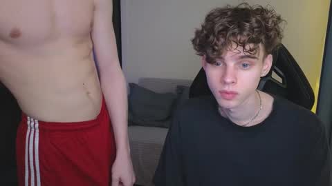 Snapshot of nicky_mart chatting on 03-10-25, 05:29 Nicki Danny online show from 03-10-25, 05:29