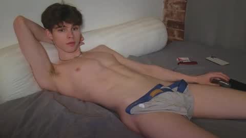 Nicki  Danny online show from 04-18-26, 07:07