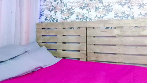 nicky_oli online show from 01-23-25, 12:41