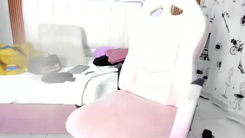 nicky_teem online show from 07-10-26, 10:18