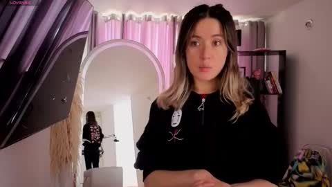 Nicky online show from 03-19-26, 05:06