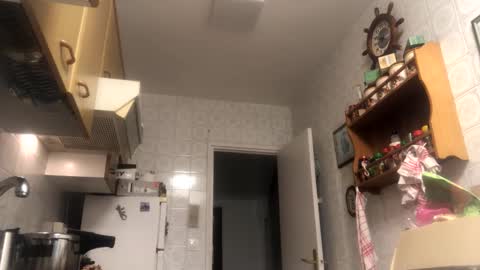 Nico online show from 09-13-25, 07:46