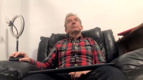 Nico online show from 11-28-25, 02:14