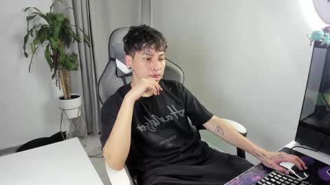 Nico  online show from 04-16-26, 06:03