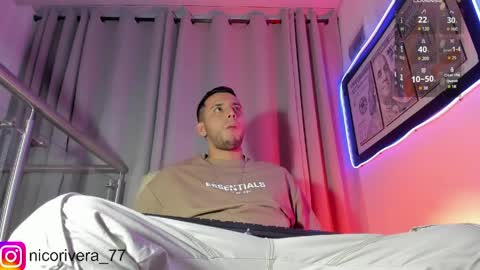 Nicolas online show from 04-07-26, 02:45