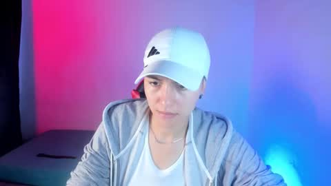 NICO online show from 10-23-25, 01:38