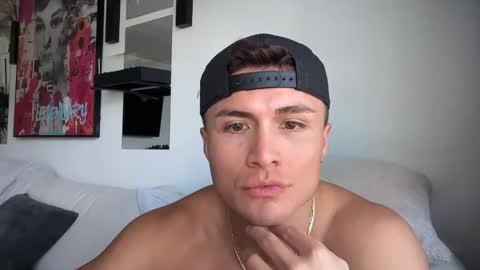 nicoferrarox online show from 03-22-26, 05:16