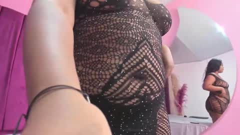 Snapshot of nicohillx chatting on 12-01-25, 09:42 nicohillx online show from 12-01-25, 09:42