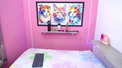 nicol_grey1302 online show from 03-12-26, 04:18