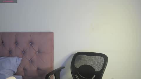 Nicol sanchez online show from 02-17-26, 11:11