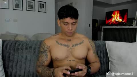 nicolas_montoya online show from 02-04-26, 04:07