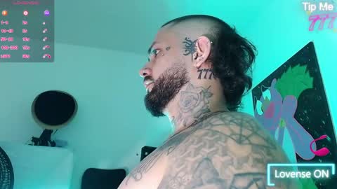 Snapshot of nicolas_torres99 chatting on 05-31-26, 02:53 nicolas online show from 05-31-26, 02:53
