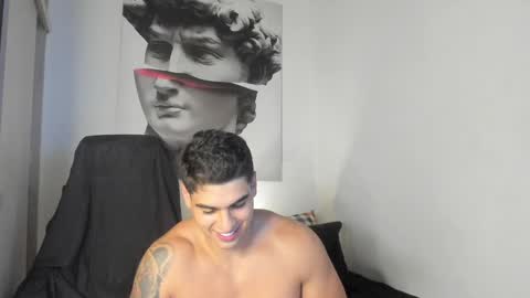 Snapshot of nicolasmuscle chatting on 02-05-25, 03:34 Andres online show from 02-05-25, 03:34
