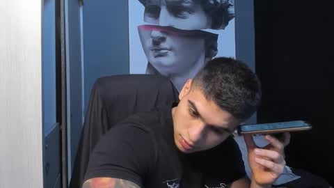 Snapshot of nicolasmuscle chatting on 12-14-25, 03:50 Andres online show from 12-14-25, 03:50