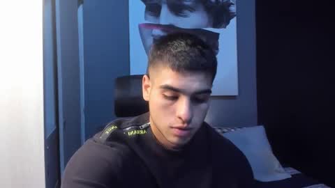 Snapshot of nicolasmuscle chatting on 12-16-25, 02:16 Andres online show from 12-16-25, 02:16