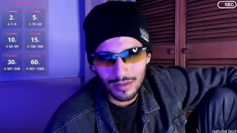 Snapshot of nicolasrodrii chatting on 10-25-25, 12:07 nicolasrodrii online show from 10-25-25, 12:07