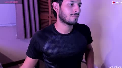 Snapshot of nicolasrodrii chatting on 10-26-25, 11:09 nicolasrodrii online show from 10-26-25, 11:09