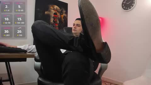 Snapshot of nicolass_fellener chatting on 10-20-25, 03:51 Nicolas Fellener online show from 10-20-25, 03:51