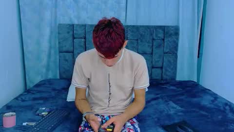 nicolastorres__ online show from 03-30-26, 02:12