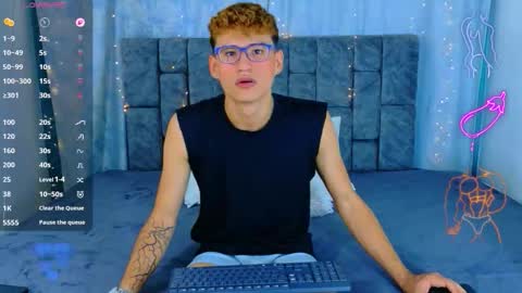 Snapshot of nicolastorres__ chatting on 05-25-26, 02:50 nicolastorres__ online show from 05-25-26, 02:50