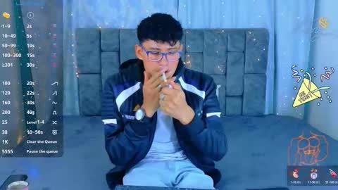Snapshot of nicolastorres__ chatting on 06-06-26, 04:17 nicolastorres__ online show from 06-06-26, 04:17