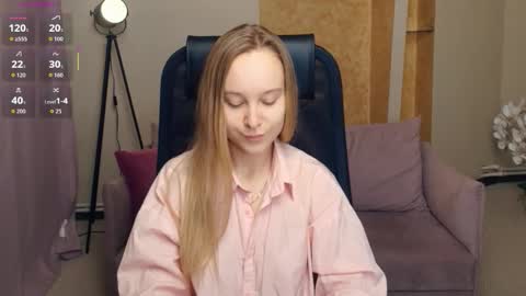 Nicoletta online show from 12-19-25, 07:10