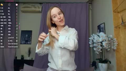 Nicoletta online show from 03-09-26, 06:45