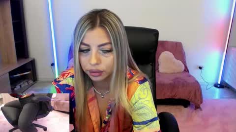 Nico online show from 09-18-25, 05:37