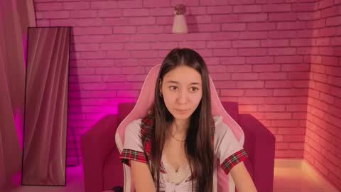 Nicole online show from 02-12-26, 08:20