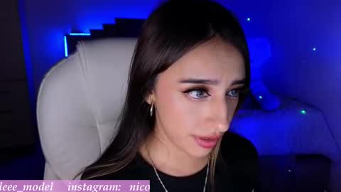 Nicole online show from 12-17-25, 02:28