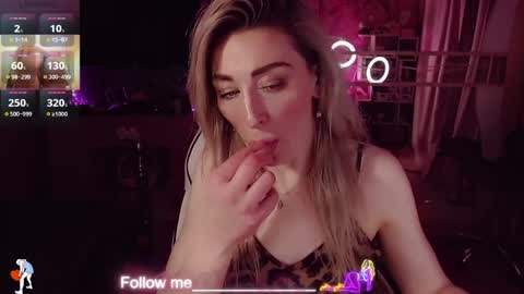 Nicole online show from 04-26-26, 05:32