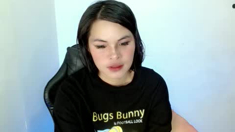 nicole_kiss01 online show from 11-10-25, 10:25