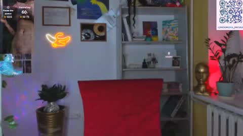 Snapshot of nicole_matt chatting on 07-19-26, 08:12 Nicole online show from 07-19-26, 08:12