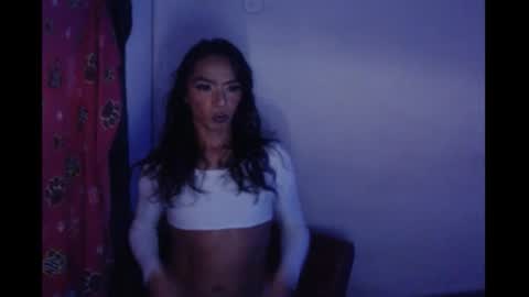 nicole_mejias1001 online show from 04-01-26, 11:13