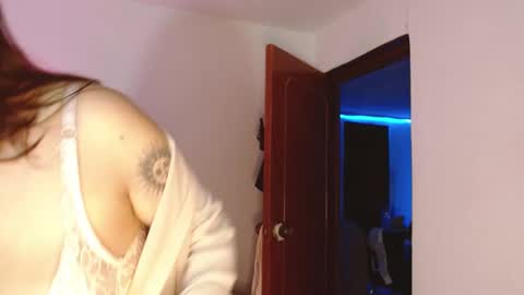 Snapshot of nicole_white_11 chatting on 02-07-25, 12:20 Nicole White online show from 02-07-25, 12:20