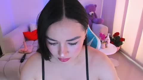Nicolle online show from 06-24-26, 10:53