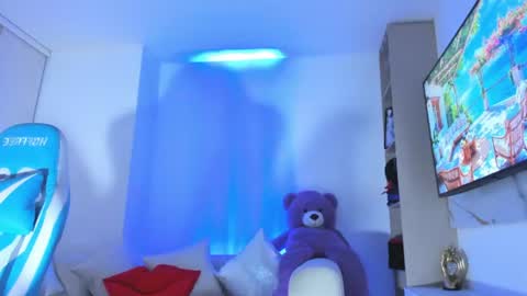 Nicolle online show from 07-11-26, 11:17