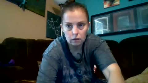 Snapshot of nicolegoodvibes00 chatting on 05-18-26, 04:24 Nicole online show from 05-18-26, 04:24