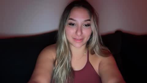 Snapshot of nicolelovesyou444 chatting on 10-23-25, 12:15 nicolelovesyou444 online show from 10-23-25, 12:15