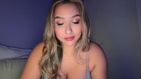Snapshot of nicolelovesyou444 chatting on 05-12-26, 07:55 nicolelovesyou444 online show from 05-12-26, 07:55