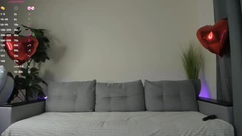 Dua Lipa online show from 02-19-25, 04:11