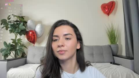 Dua Lipa online show from 03-07-25, 07:38
